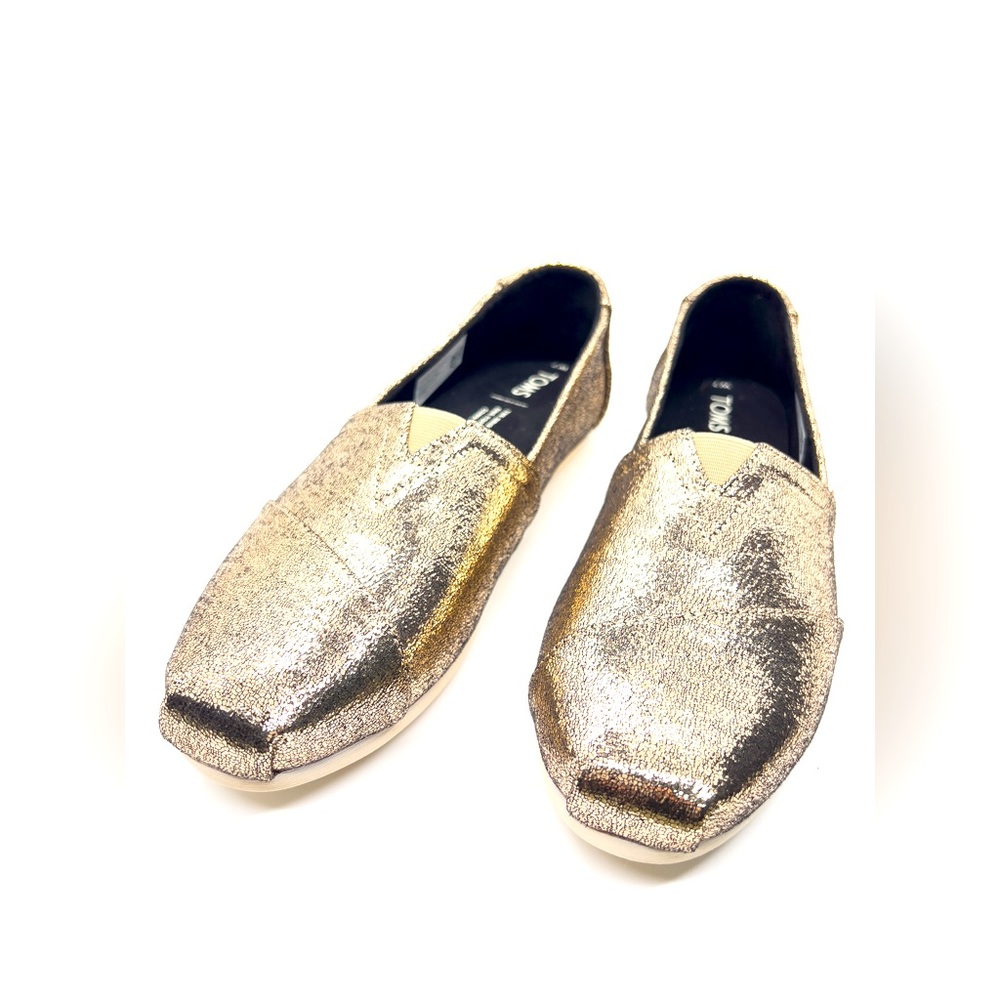Gold bling shoes